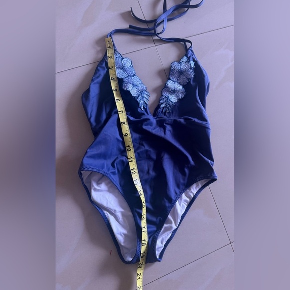 Victoria’s Secret PINK Swimsuit Floral Swim Embroidered Plunge One Piece Navy S/ - Picture 6 of 9